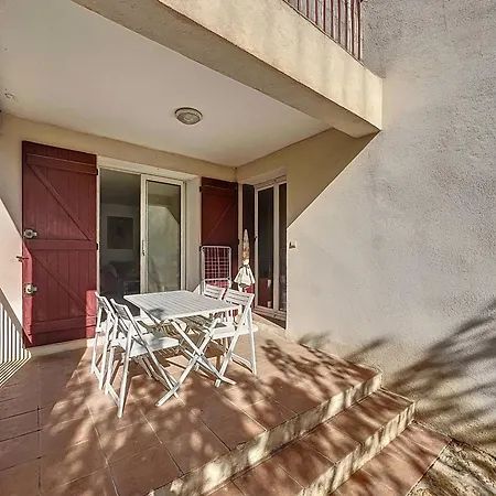 Paisible A 100m De La Plage, Avec Jardin - Fr-1-770-50 Saint-Cyr-sur-Mer