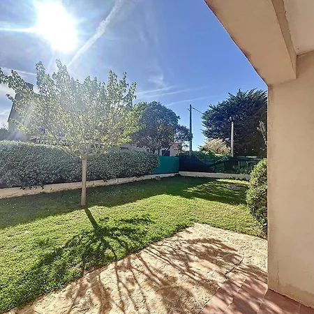 Paisible A 100m De La Plage, Avec Jardin - Fr-1-770-50 * Saint-Cyr-sur-Mer